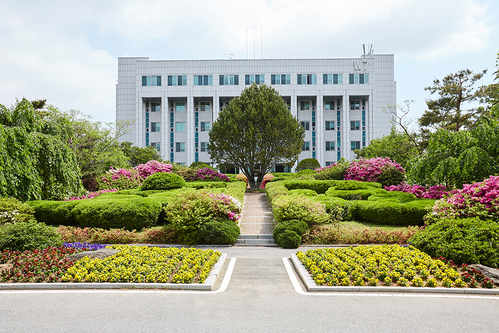 서캠 건물이미지